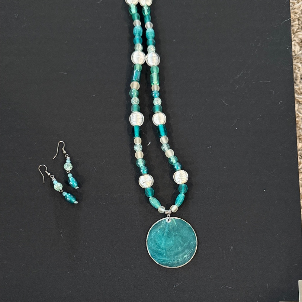 Elegant Teal Beaded Necklace and Earring Set